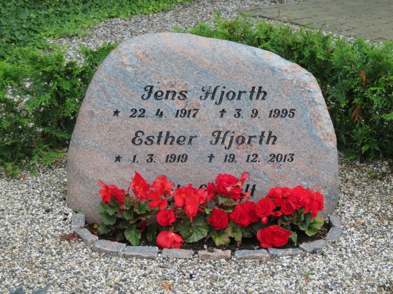 Esther Hjorth.JPG